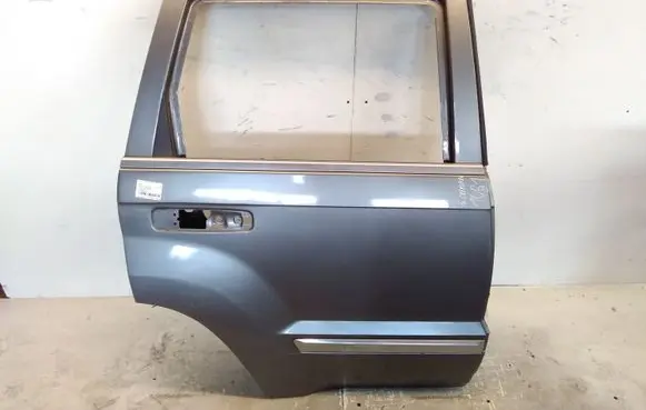 Jeep Grand Cherokee (WK) Rear door