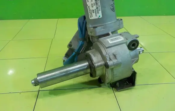 Hyundai i40 Steering rack mechanical part 563003Z300