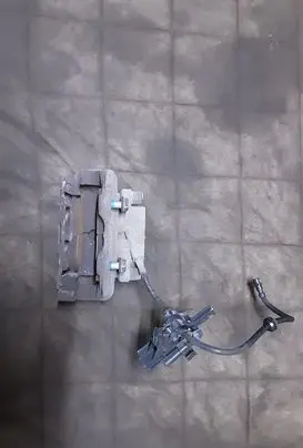 Mercedes-Benz R W251 Front brake caliper