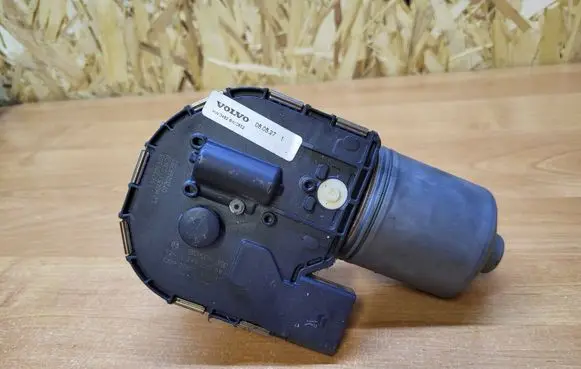 Volvo XC60 Wiper motor 1397220584
