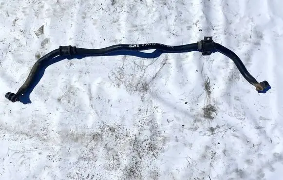 Hyundai Trajet Front anti-roll bar/sway bar