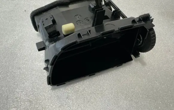 Dashboard side air vent grill/cover trim