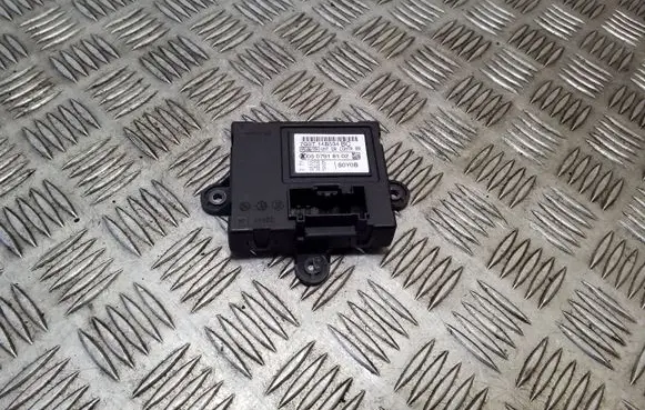 Volvo XC70 Door control unit/module 7G9T14B534BC