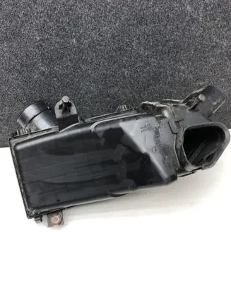 Nissan Murano Z50 Air filter box 9Y501