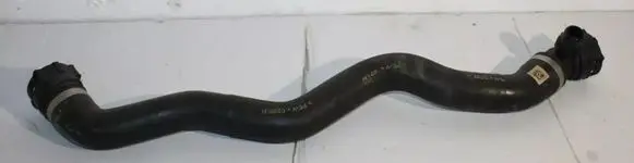 BMW 7 G11 G12 Engine coolant pipe/hose 8572905