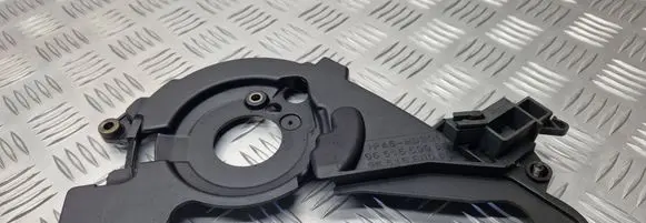 Ford Focus Timing belt guard (cover) 9651559980 9651560080