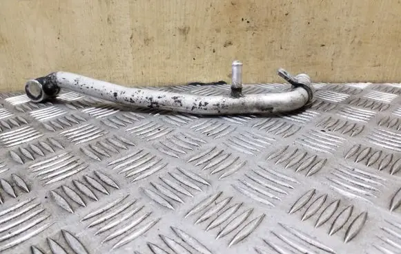 Audi A8 S8 D4 4H Engine coolant pipe/hose 059121075DK