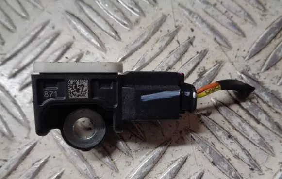 Citroen C4 Cactus Airbag deployment crash/impact sensor 9675669780