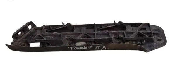 Volkswagen Touran I Front bumper mounting bracket 1T0807935