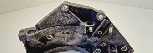 Peugeot 407 Generator/alternator bracket 9650034280