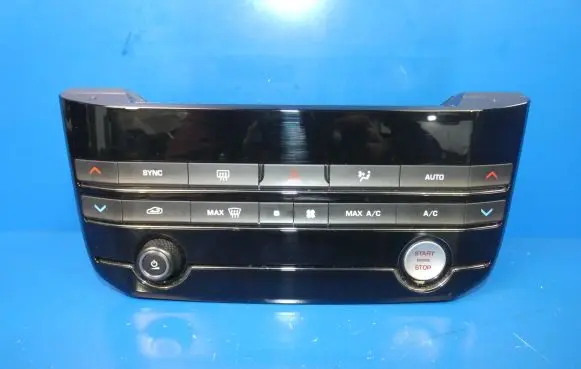 Jaguar XE Climate control unit GX6318C858