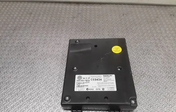 Volkswagen PASSAT B6 Bluetooth control unit module 1K8035730B