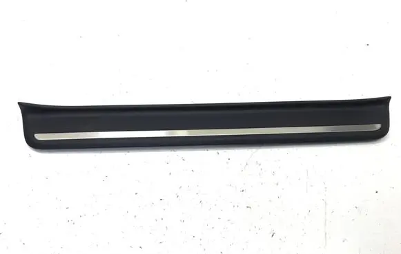 KIA EV6 Front sill trim cover 85873CV500