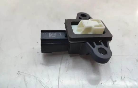 Jaguar XF X250 Airbag deployment crash/impact sensor 9X2314C676AB