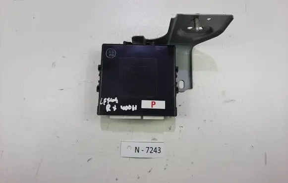 Lexus RX 330 - 350 - 400H Other control units/modules 8994048090