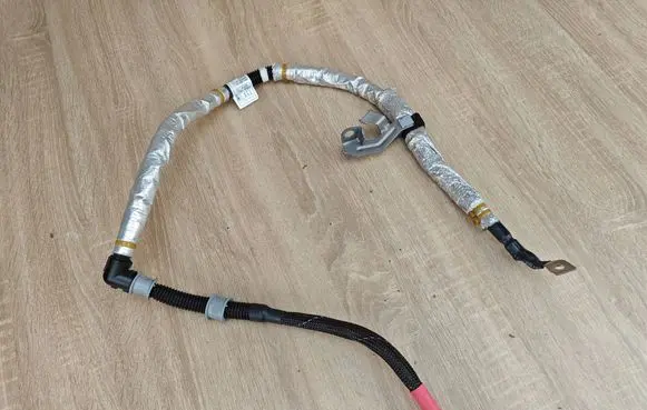BMW 8 G16 Wires (generator/alternator) 8595355
