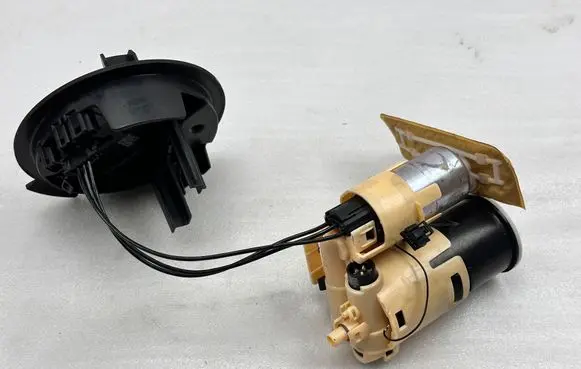 Mercedes-Benz S W222 In-tank fuel pump A2224700094