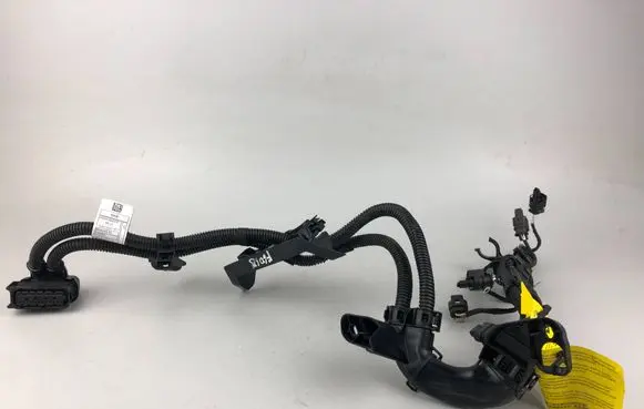 Mini Cooper Countryman F60 Fuel injector wires 8634244