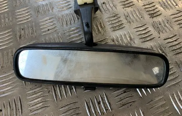 Mazda 323 Rear view mirror (interior)