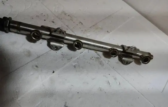 Skoda Fabia Mk3 (NJ) Fuel main line pipe 04E133320D 1545120352