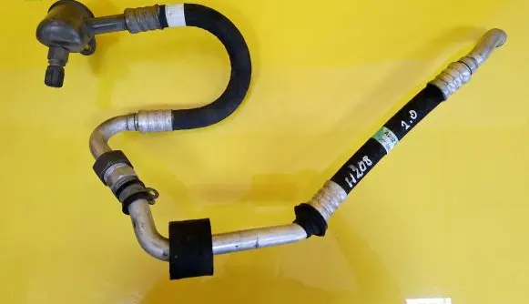 Mercedes-Benz CLK A208 C208 Air conditioning (A/C) pipe/hose 2028302215 A2028302215