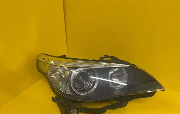 BMW 5 E60 E61 Headlight/headlamp 7044672-05