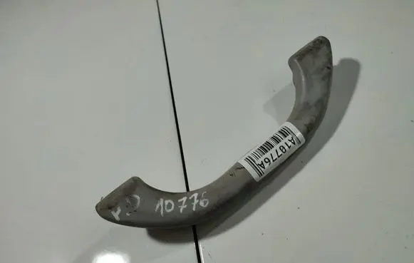 Volkswagen PASSAT B5.5 Front interior roof grab handle