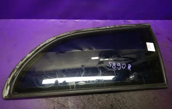 Skoda Octavia Mk1 (1U) Rear side window