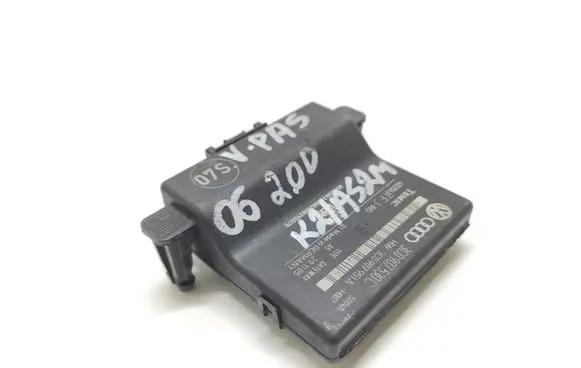 Volkswagen PASSAT B6 Gateway control module 3C0907530C 3C0907951A