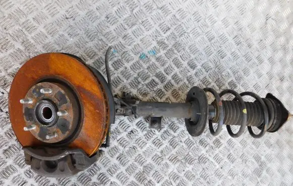 Hyundai ix35 Front wheel hub spindle knuckle