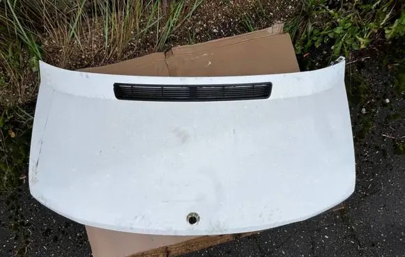 Mercedes-Benz Sprinter W901 W902 W903 W904 Engine bonnet/hood