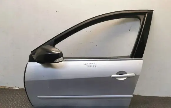 Renault Laguna III Front door