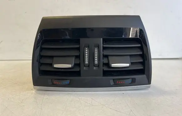 BMW X6 F16 Rear air vent grill 9252012 9252013