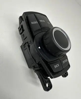 BMW 3 F30 F35 F31 Head unit multimedia control 65829381678