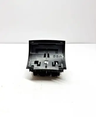 Mercedes-Benz S W222 12 V Socket (rear) A2228200509