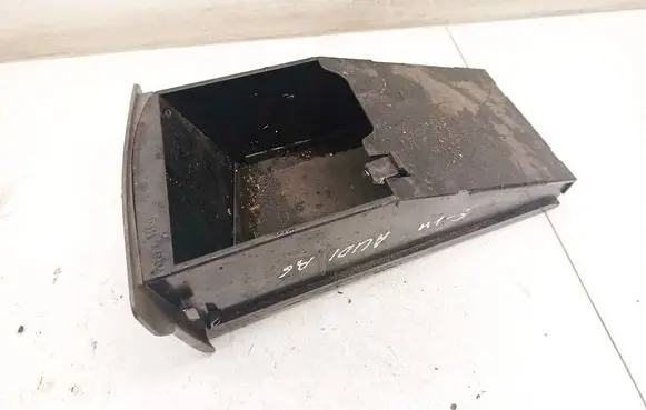 Audi A6 S6 C5 4B Glove box 70667R