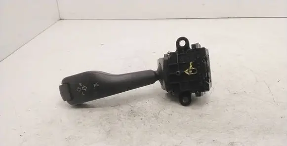 BMW 3 E46 Indicator stalk 8363668K 0110401025