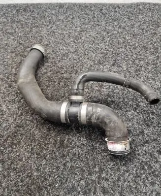 Mercedes-Benz SL R231 Engine coolant pipe/hose A2315015282