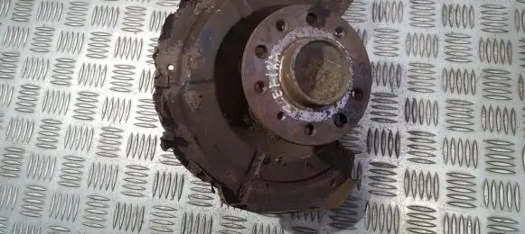 Opel Zafira A Rear wheel hub
