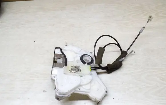 Honda Civic Front door lock 72151SMGE0