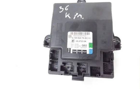Mercedes-Benz B W245 Door control unit/module A1698207926 05072304