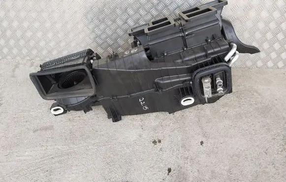 Interior heater climate box assembly