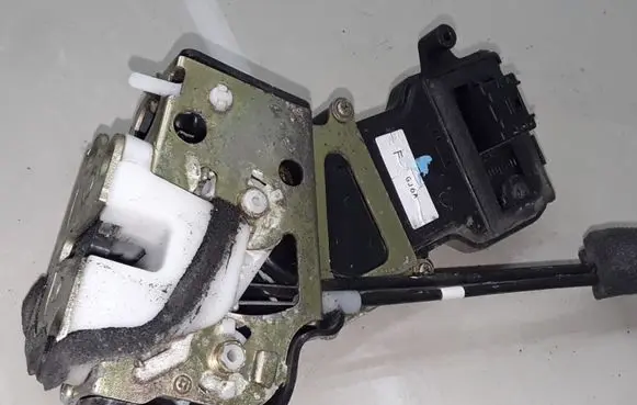 Mazda 6 Rear door lock A94A96R