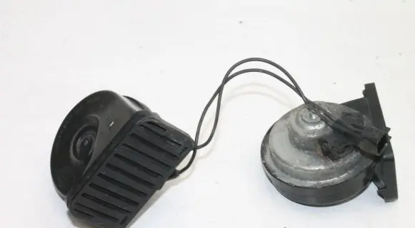 Jaguar XF X250 Horn signal