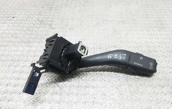Skoda Octavia Mk2 (1Z) Wiper control stalk 1K0953519A