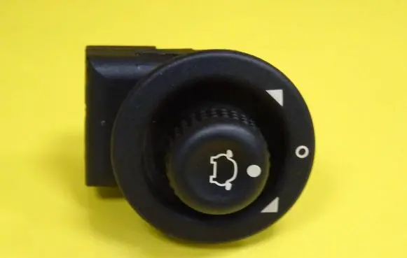 Ford Fiesta Wing mirror switch 93BG17B676BB