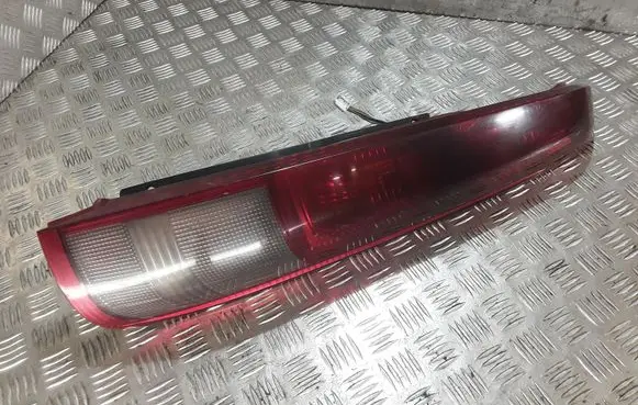 Nissan X-Trail T30 Rear/tail lights