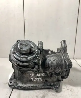 Mercedes-Benz A W169 EGR valve A6401401360