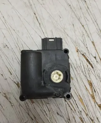Audi A6 S6 C6 4F Air flap motor/actuator 0132801359 4F0820511A CZ1168803141