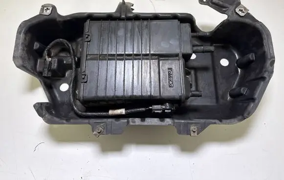 Ford Mustang V Active carbon filter fuel vapour canister BR339E857A